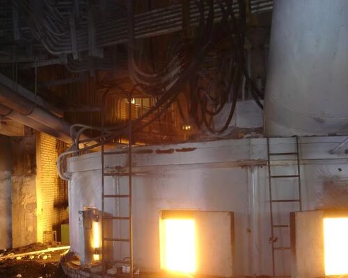 Fornace Industriale per la Produzione di Ferro Silicio Forno ad Arco Sommerso per la Fusione di Metalli Forno a Induzione per la Fusione
